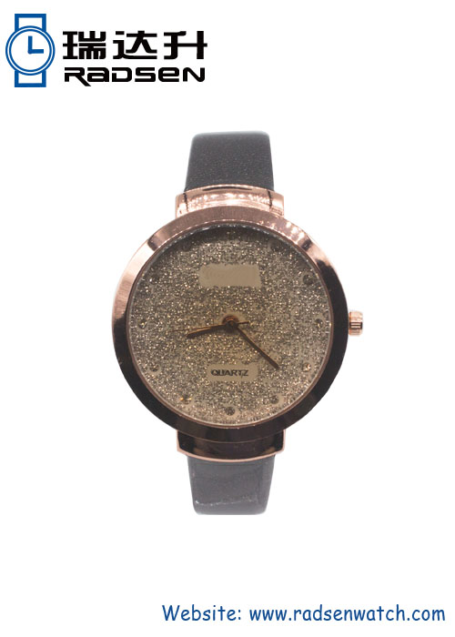 Nuevos relojes de mujer oro rosa con polvo de cristal oro en Dial
