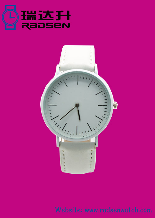 Nueva llegada relojes de todas las mujeres de blanco con correa de cuero